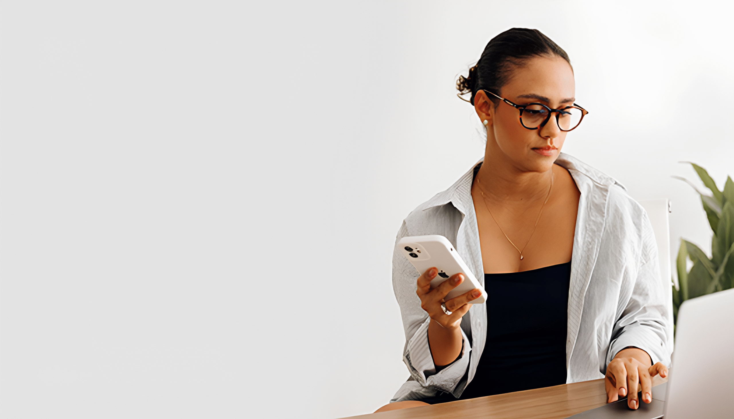 O paradoxo das telas: por que as marcas estão incentivando você a ficar menos online